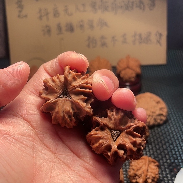 吊坠文玩核桃35mm野生龙门涧三棱