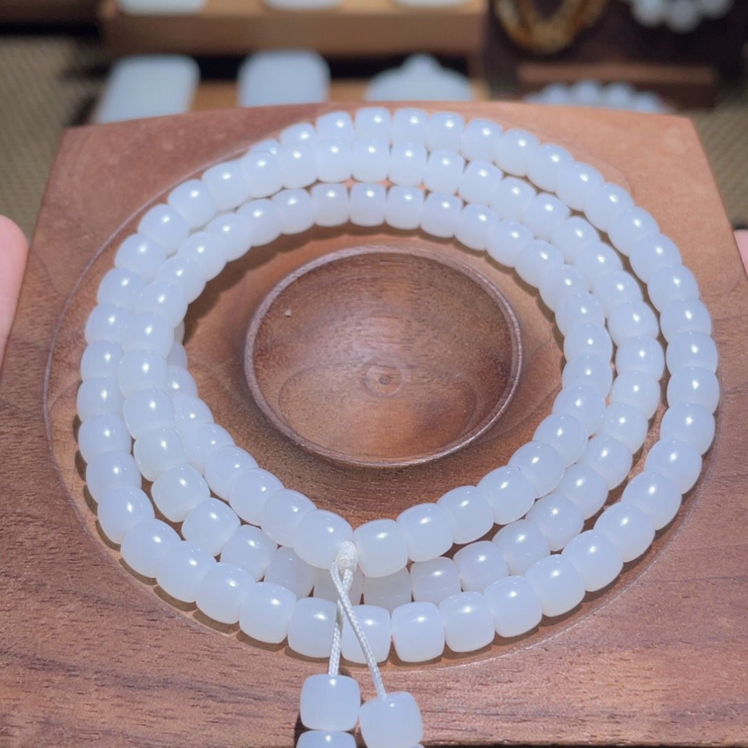 未镶嵌手链和田玉卡6的108