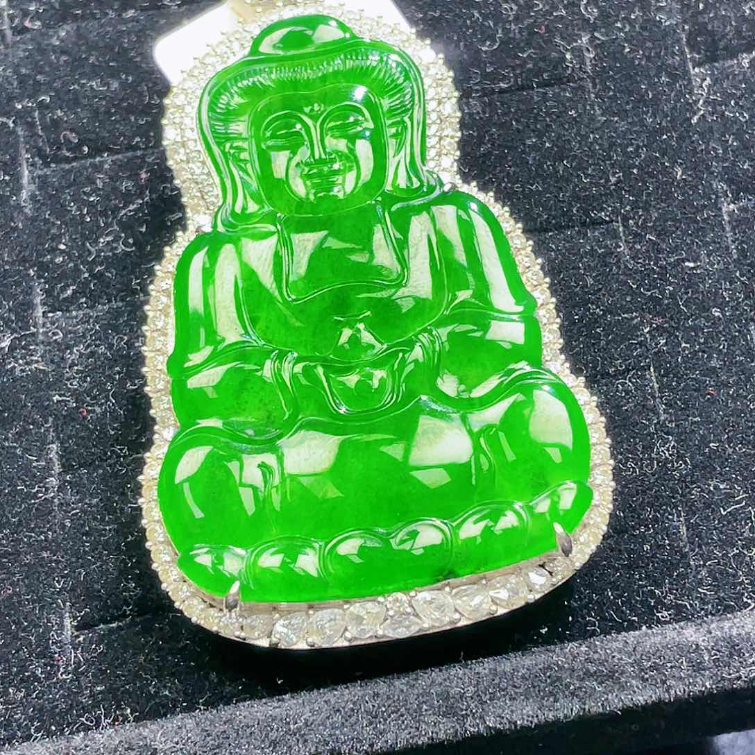 翡翠颈饰未镶嵌53，