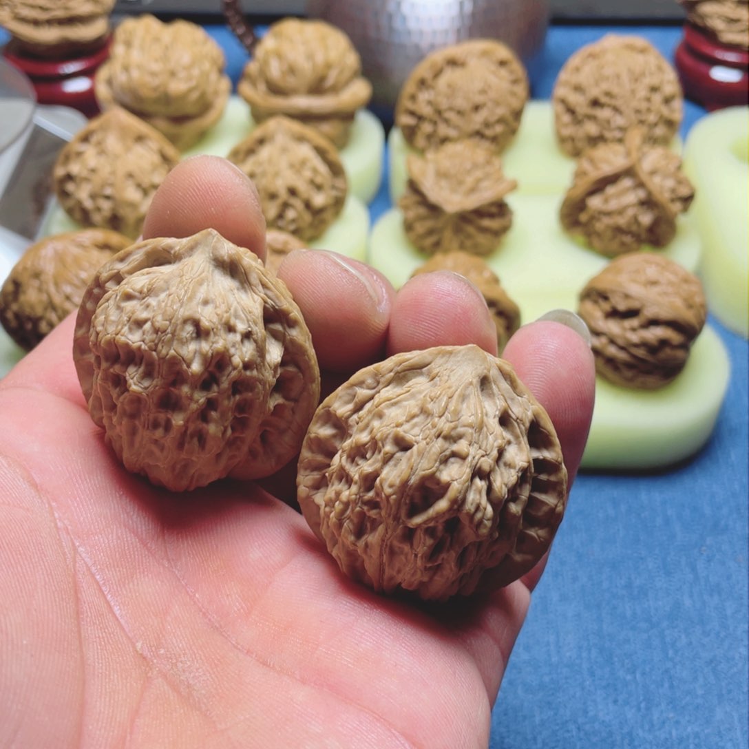 文玩核桃把件公子帽