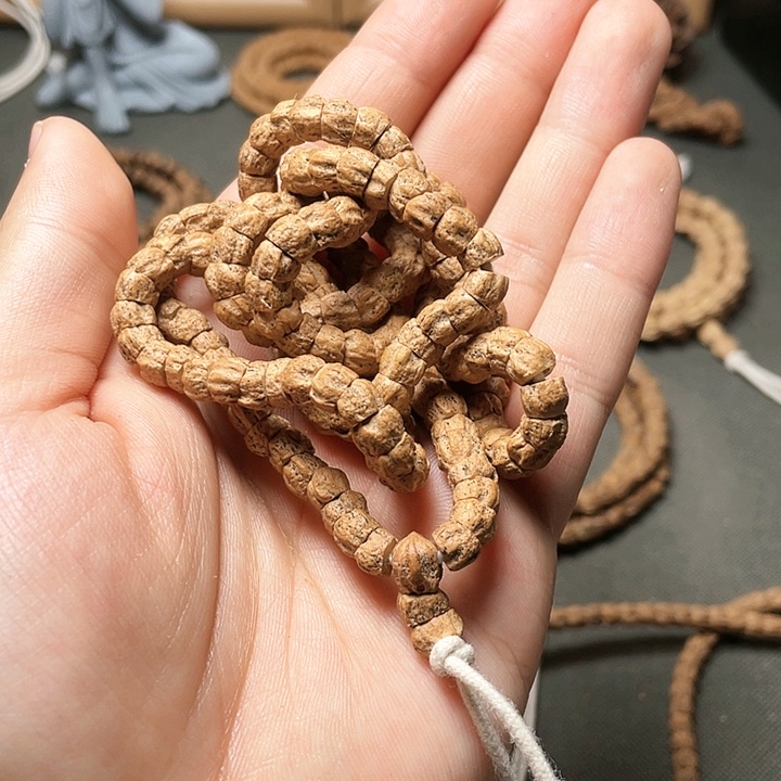 柏香籽/百香籽吊坠