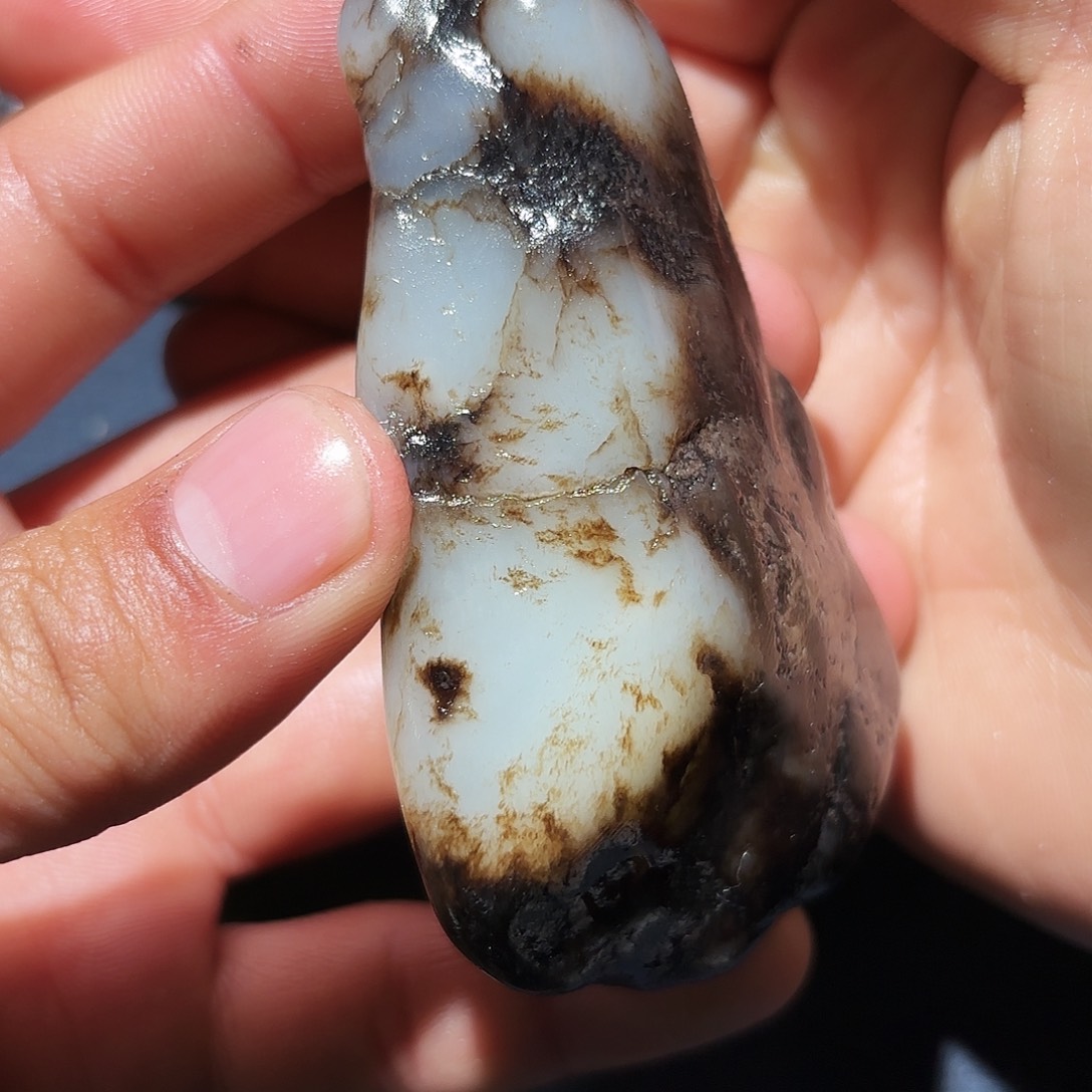 和田玉未镶嵌珠宝奇石