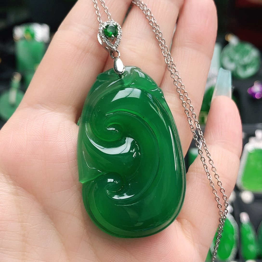 玛瑙/玉髓吊坠未镶嵌