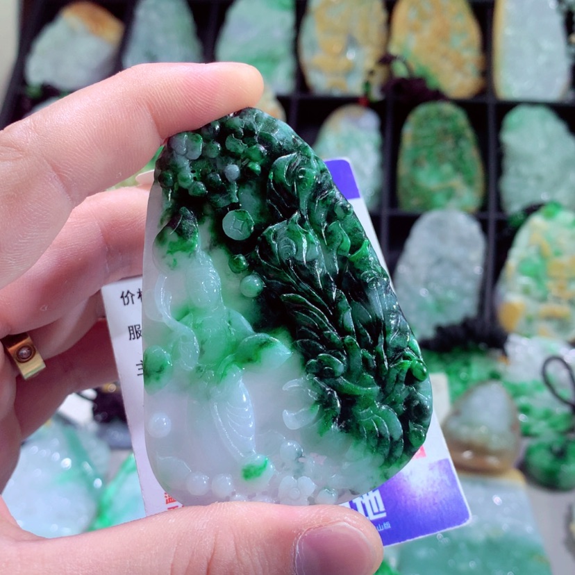 【闪购商品】翡翠颈饰未镶嵌挂件