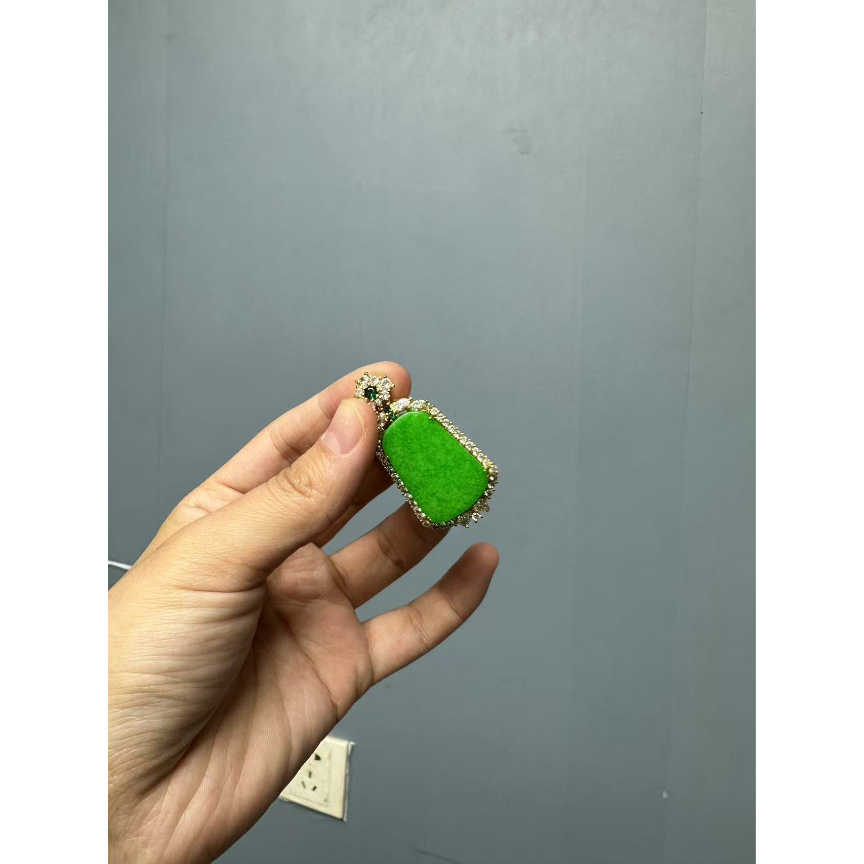 易安diy严选辣阳绿太阳花无事牌吊坠