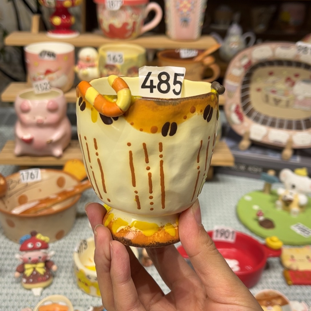 瓷片485哈哈哈哈哈哈哈哈