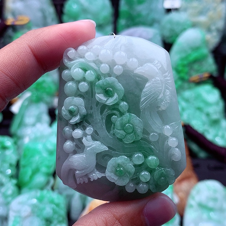 翡翠吊坠(不含链)未镶嵌