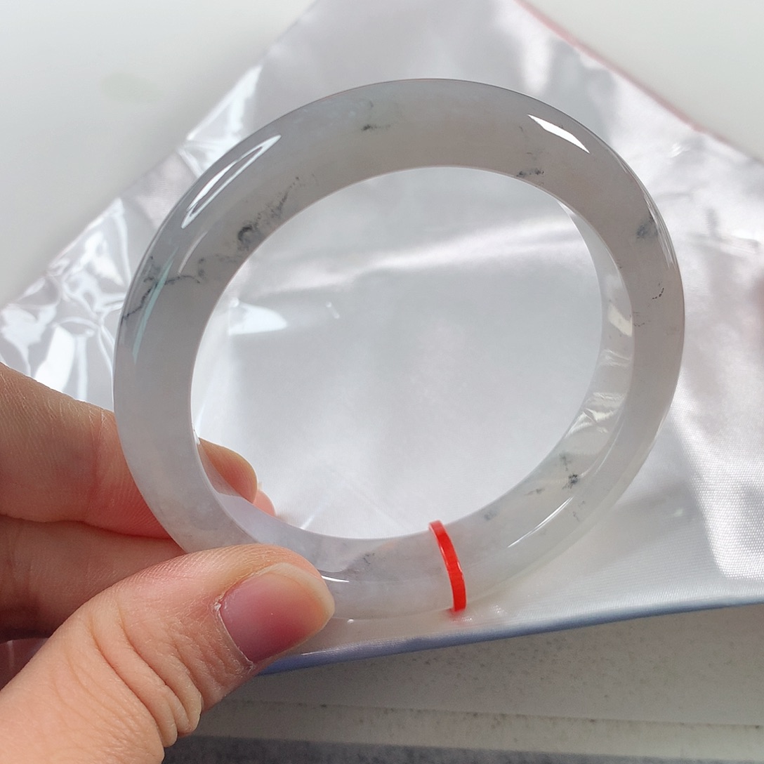 翡翠手镯未镶嵌冰乌鸡 ①④③