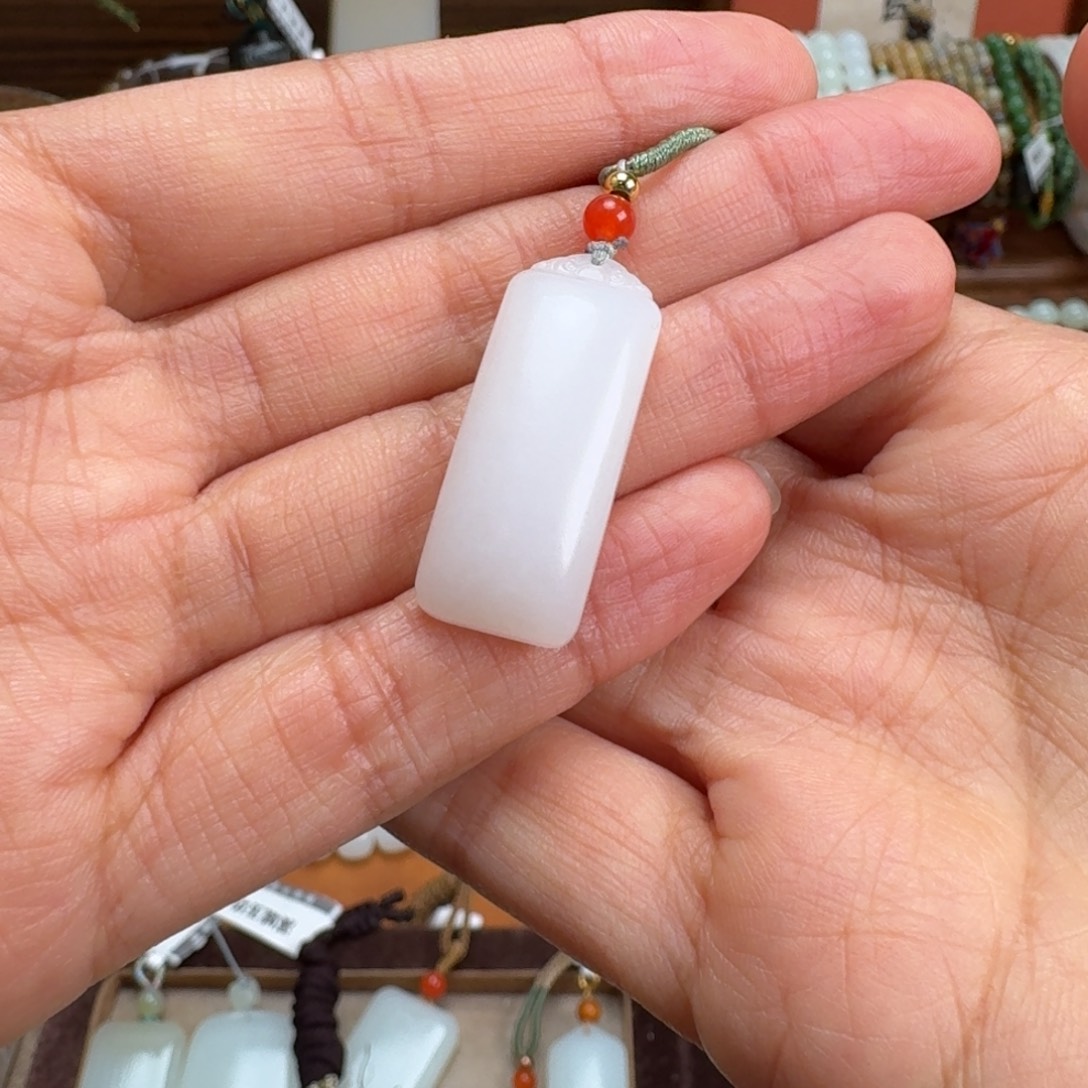 和田玉（糖玉）未镶嵌手链