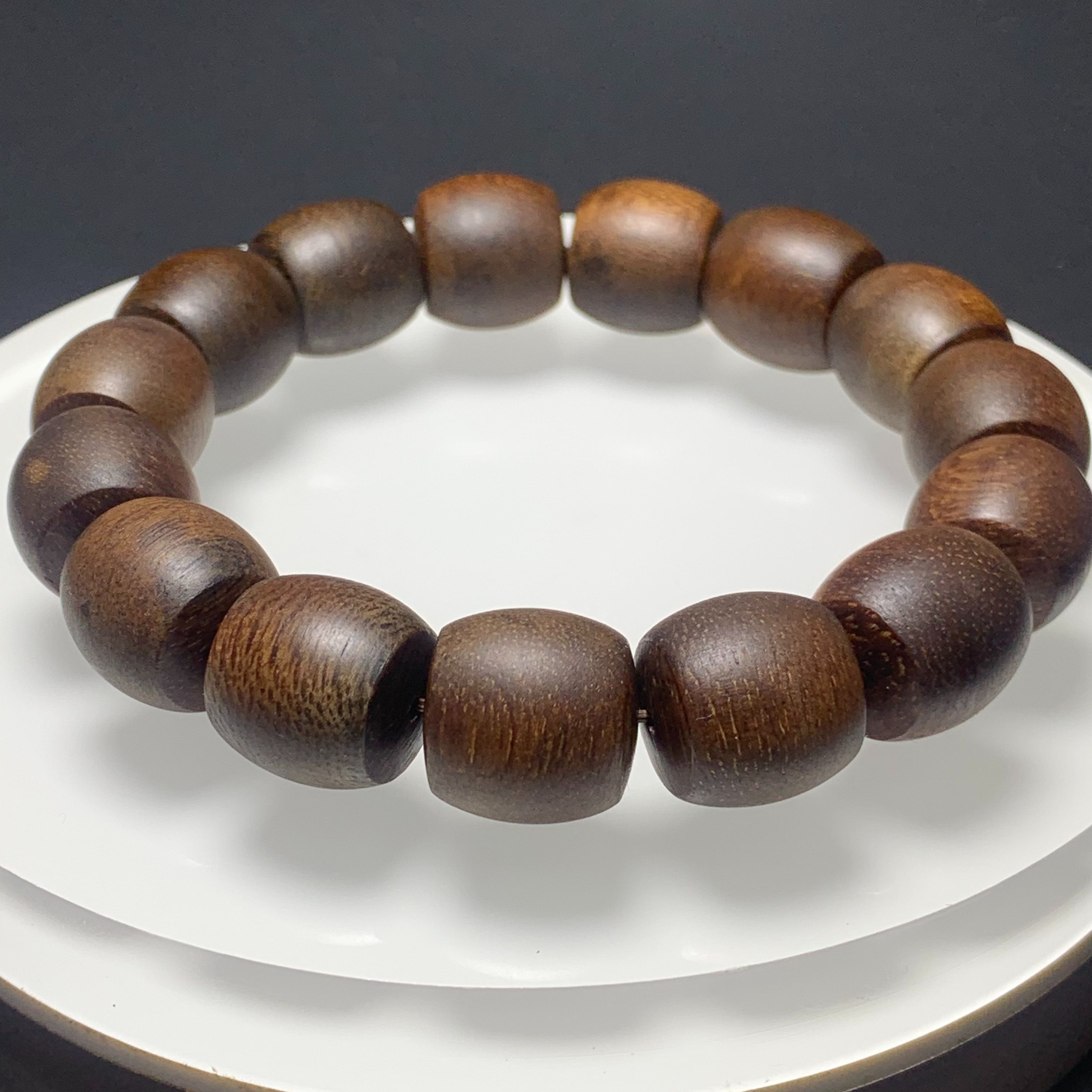 F2460珠宝玉石精选沉香手串