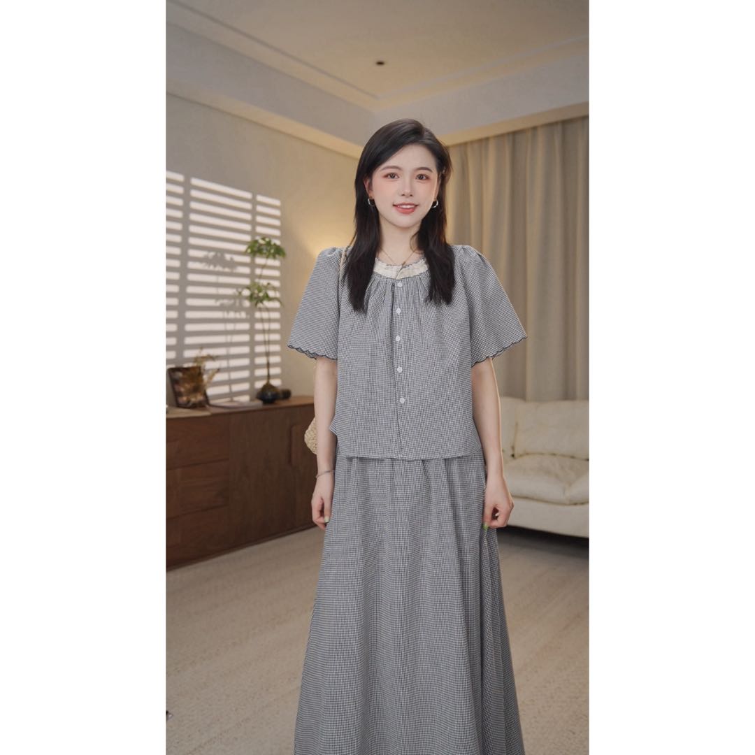 圆圆 【芝麻泡芙 - 套装】花边领格子中袖衬衫+松紧腰半裙 YY 8407