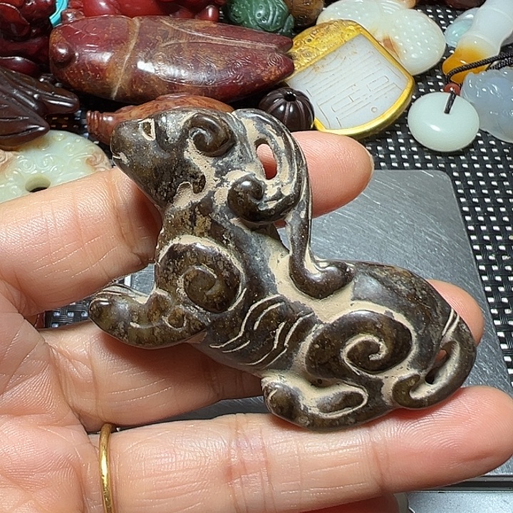 和田玉（糖玉）未镶嵌挂件