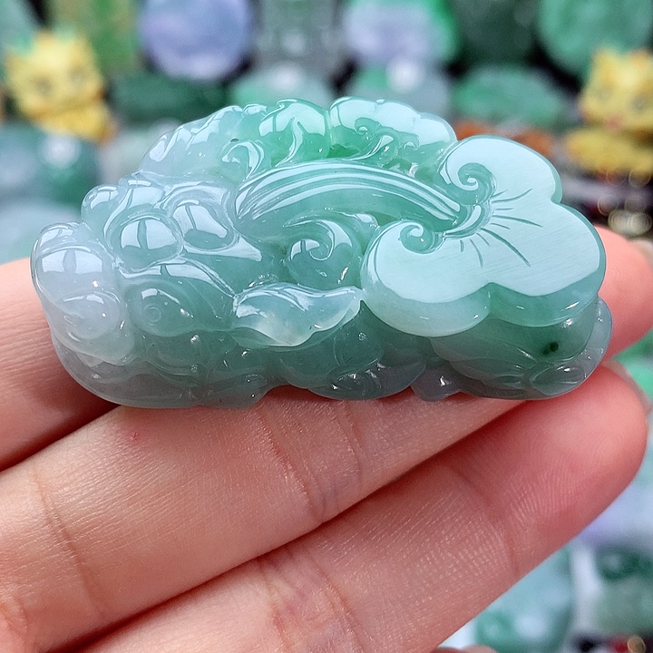 翡翠颈饰未镶嵌翡翠