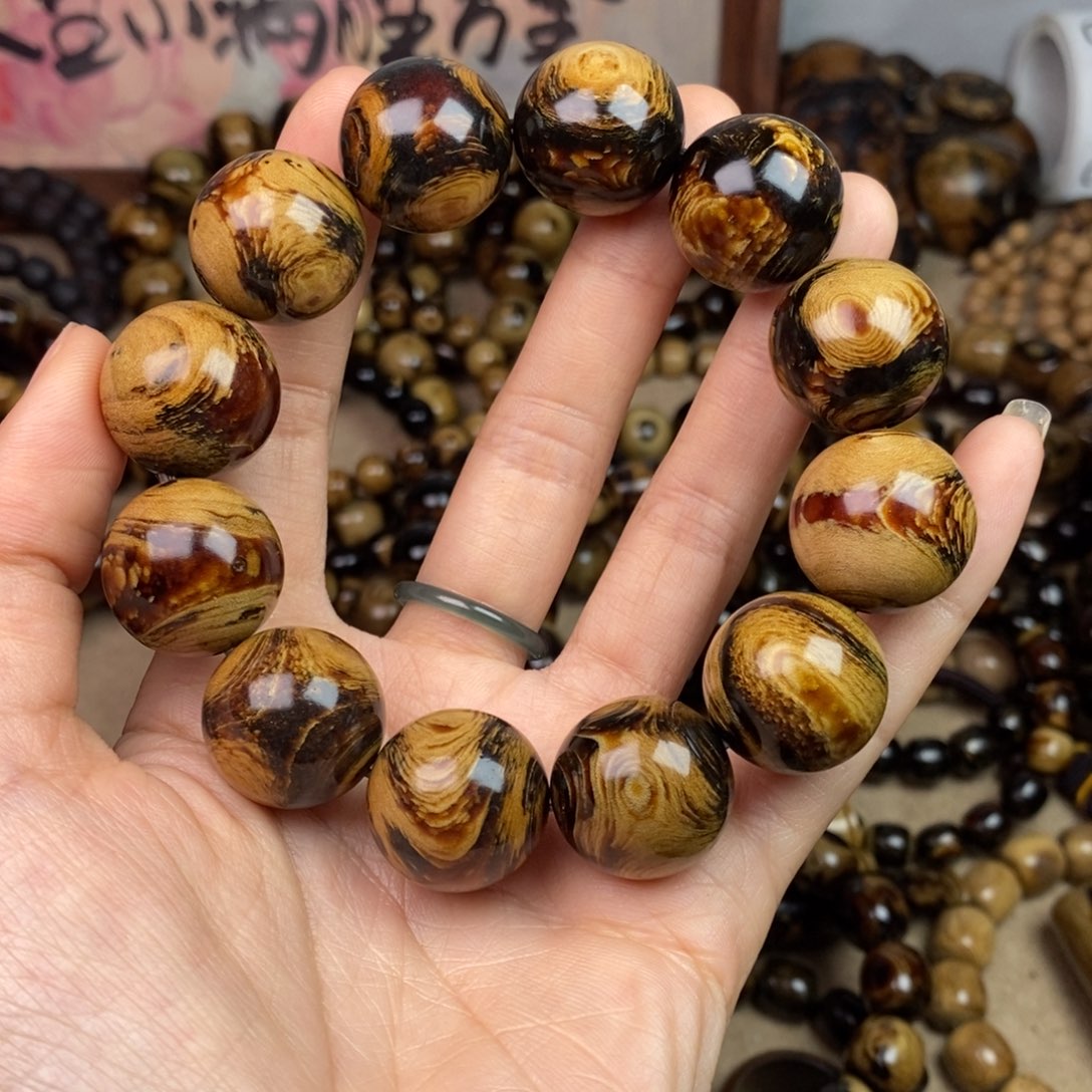 橄榄核手串/手链精品这个时候