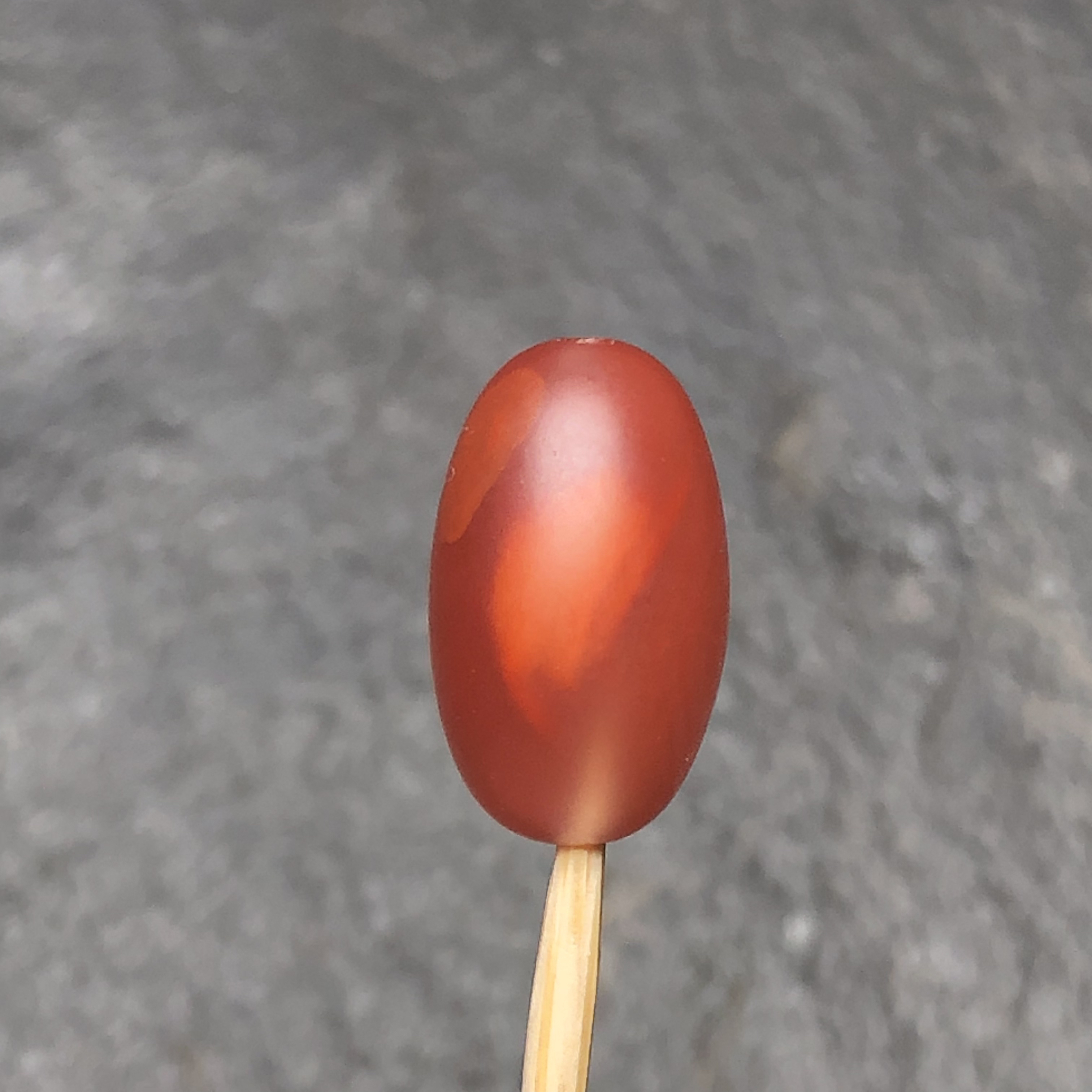 川料南红玛瑙手工打磨桶珠长13.7直径8毫米无裂