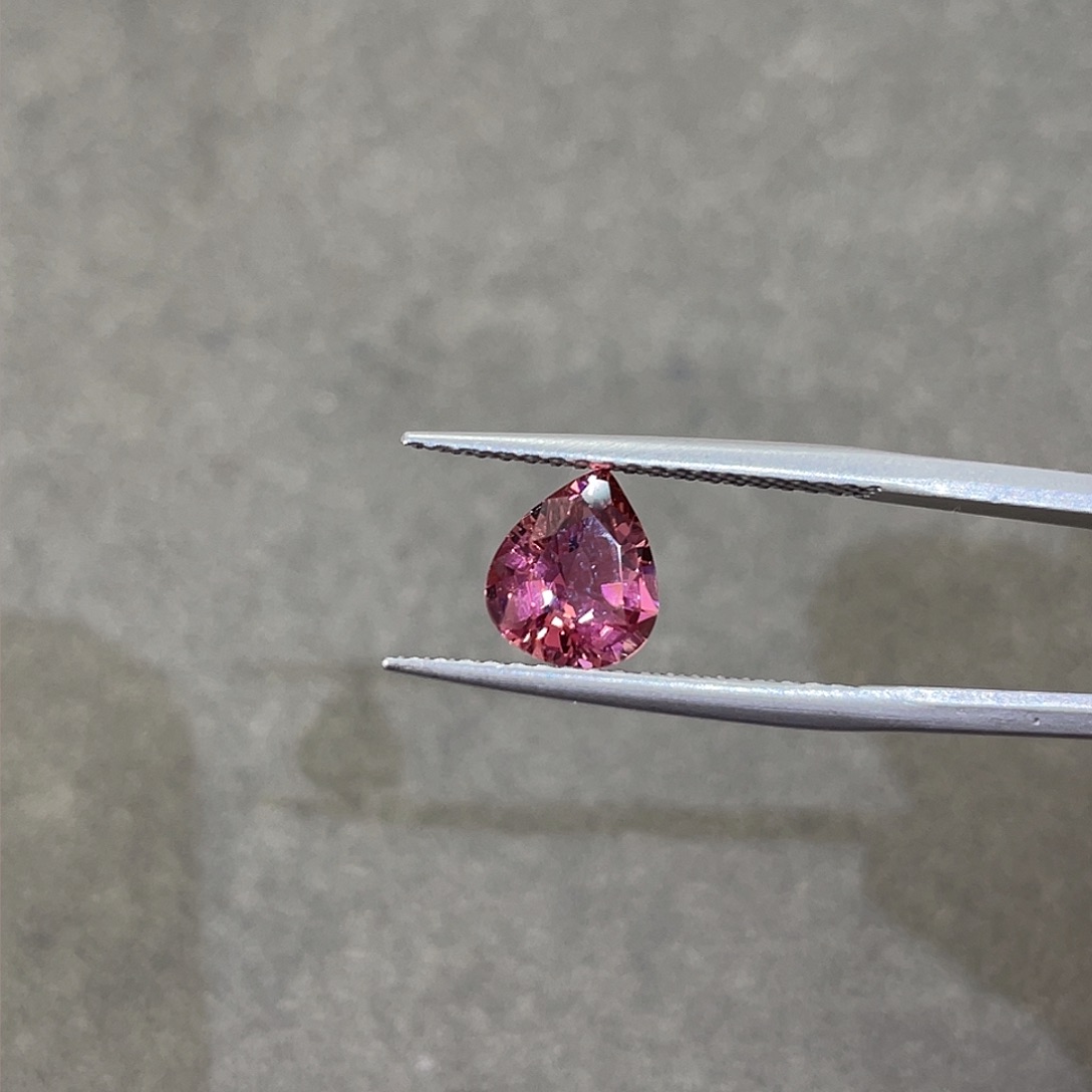 碧玺裸石未镶嵌碧玺裸石