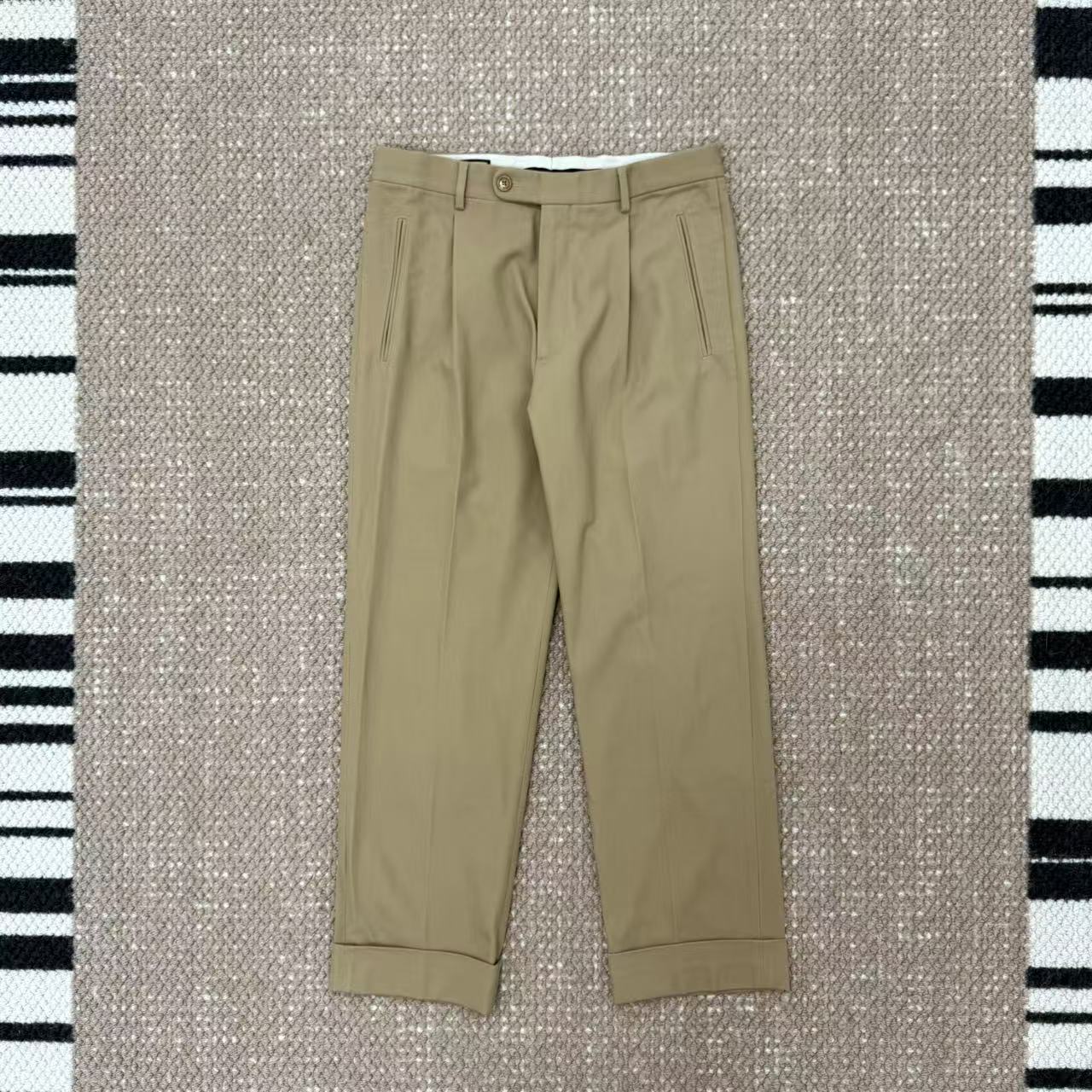 未使用 GUCCI/古驰 经典卡其色刺绣logo百搭休闲裤