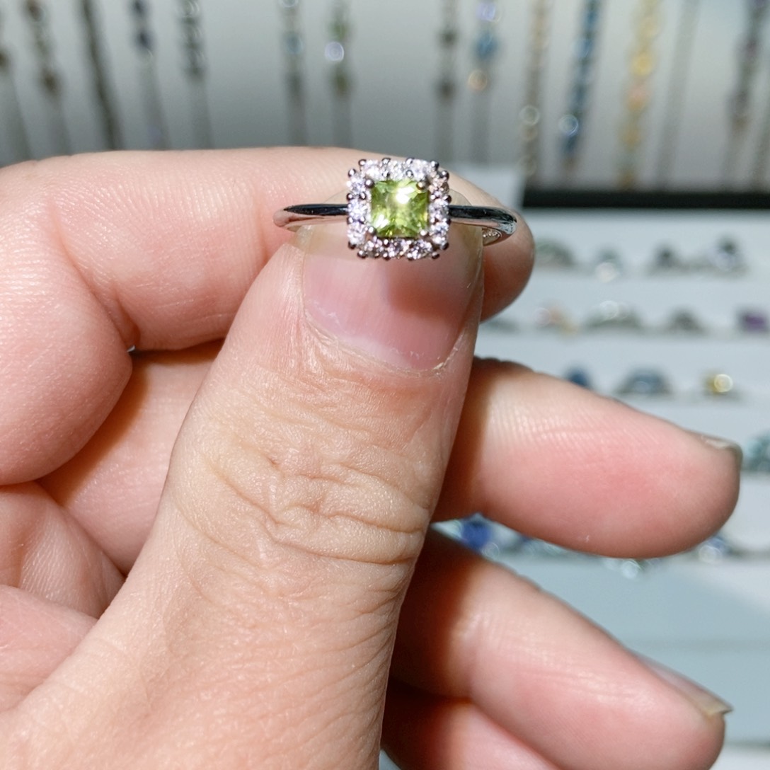 绿水晶戒指银S925镶嵌