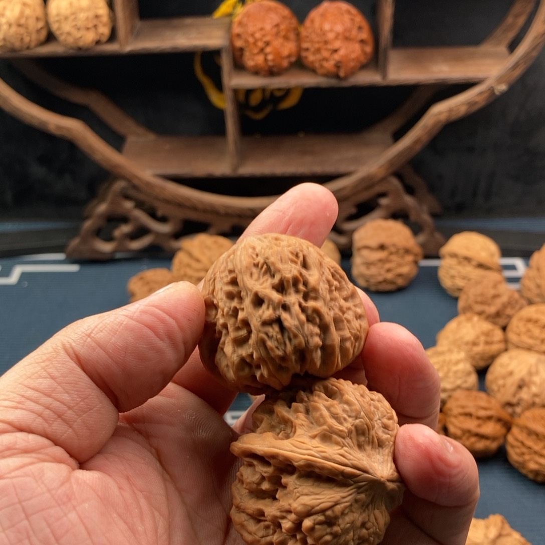 文玩核桃把件山***物39全品平谷凹底