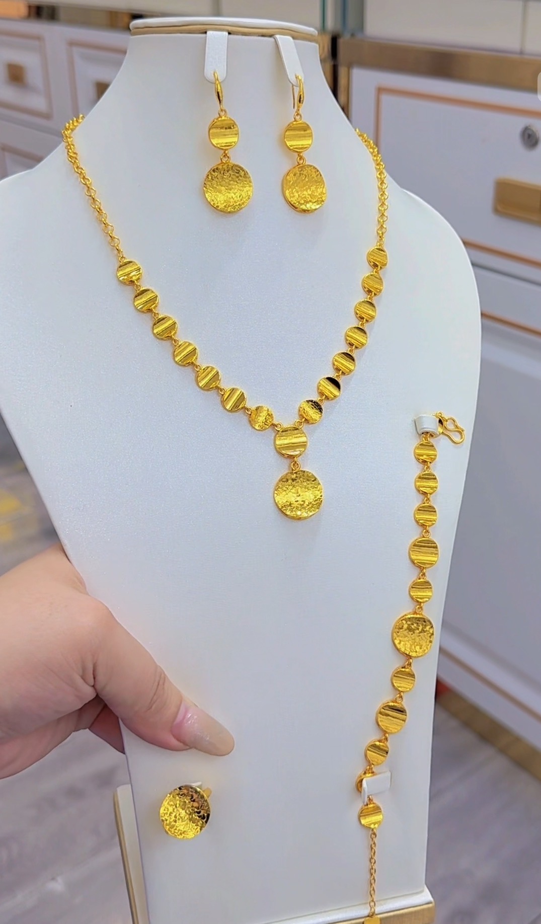 非金属亚克力项链 非金属亚克力项链公主风时尚时尚