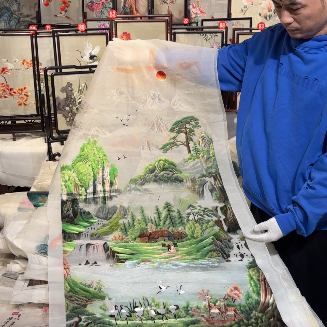 诚***谦织绣纯手工制作工艺