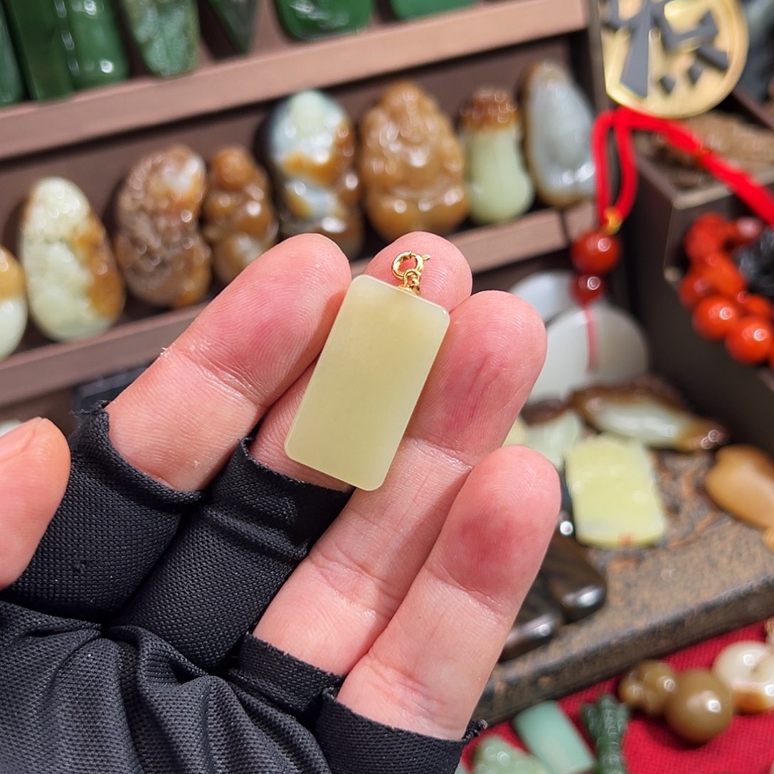 和田玉颈饰银S925镶嵌新年福利