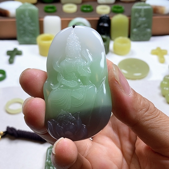 和田玉未镶嵌珠宝奇石神****苗