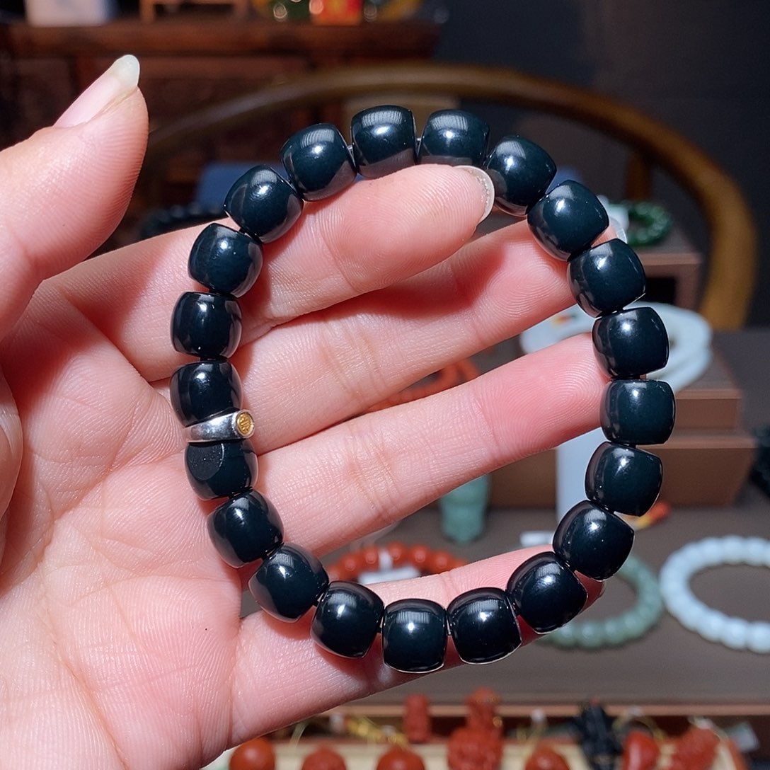 和田玉手链未镶嵌