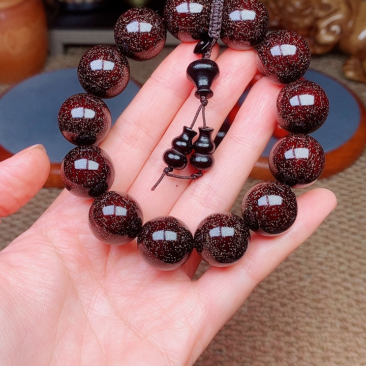 狼***檀香紫檀（小叶紫檀）