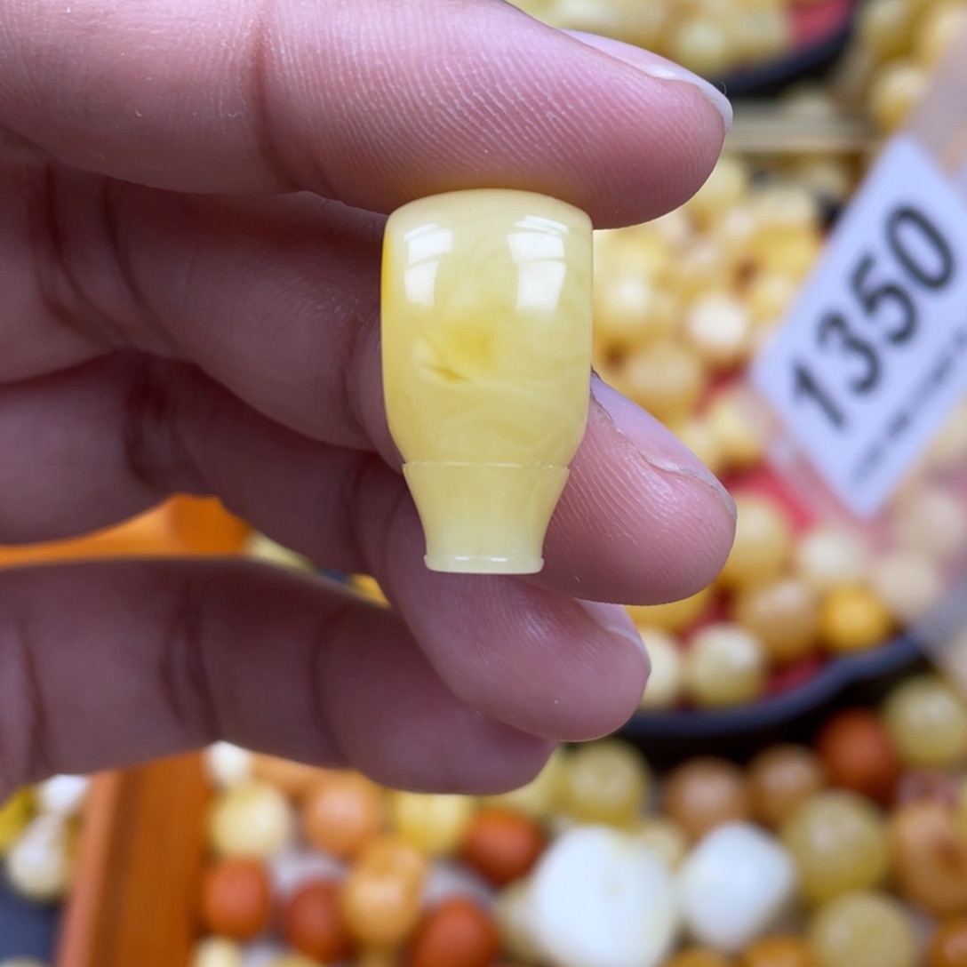 未镶嵌蜜蜡珠宝奇石11.8