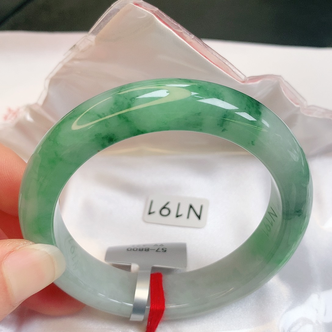 【闪购商品】翡翠手镯未镶嵌缅甸天然a货翡翠