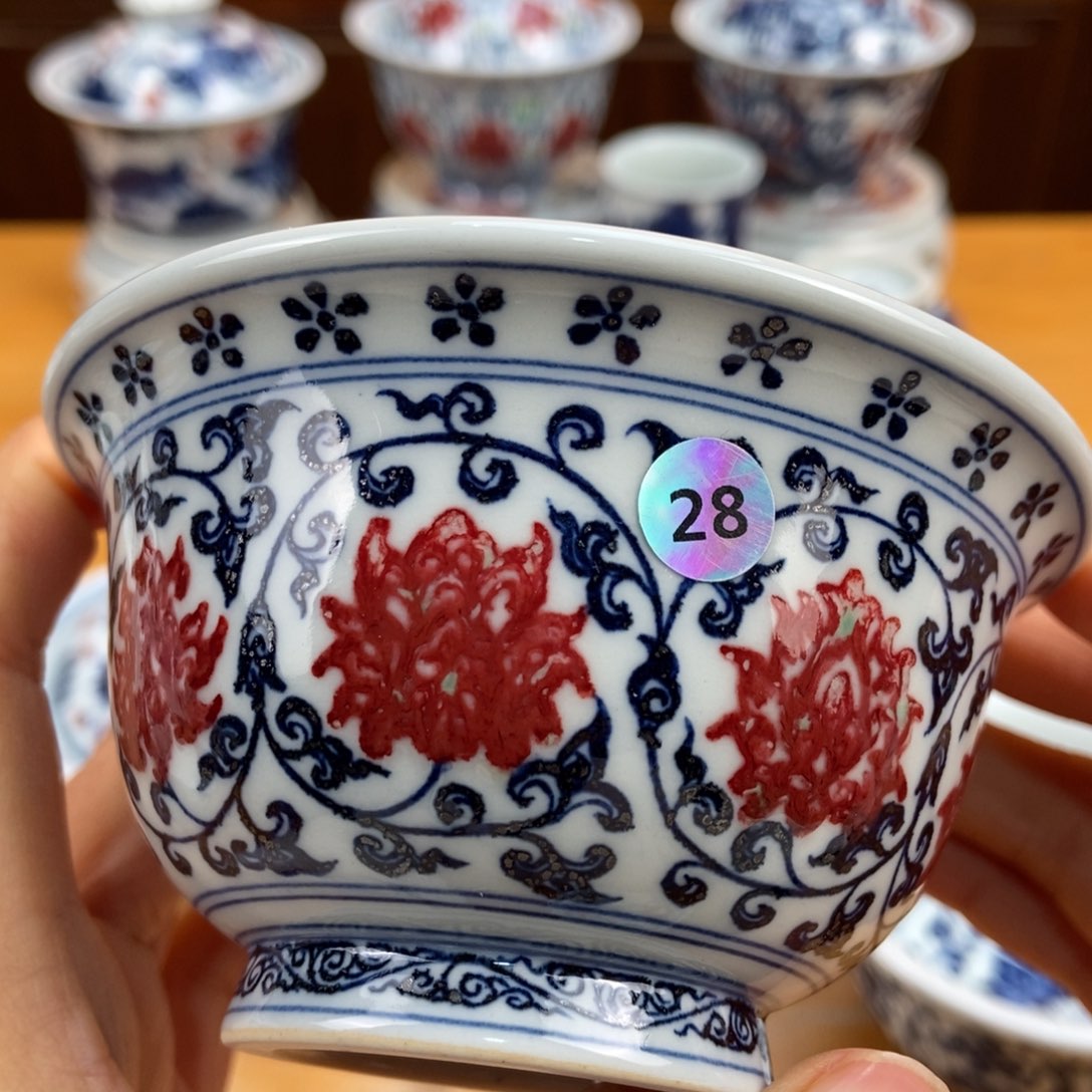 手绘现代茶具得古董