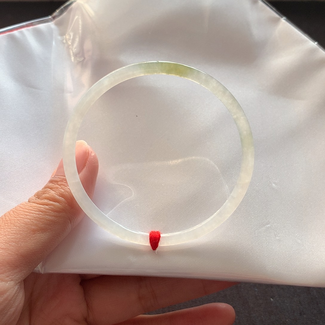 翡翠未镶嵌手镯53完美