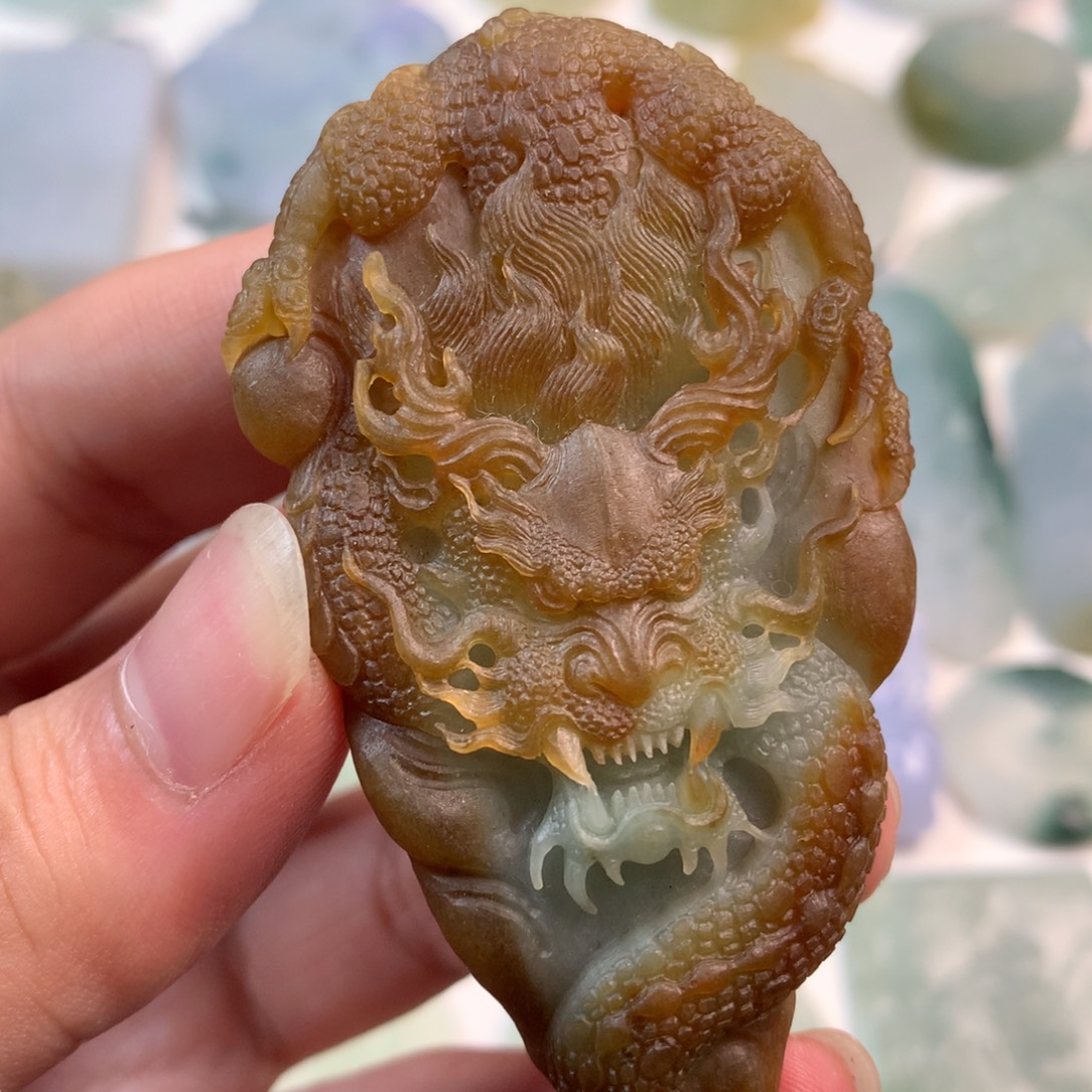 未镶嵌定制翡翠龙牌 预算价