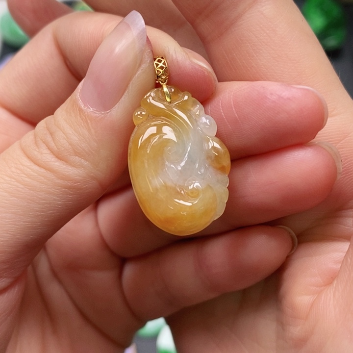 翡翠颈饰未镶嵌吊坠