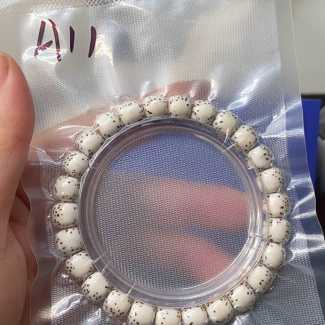 星月菩提吊坠原白河豚9*8单