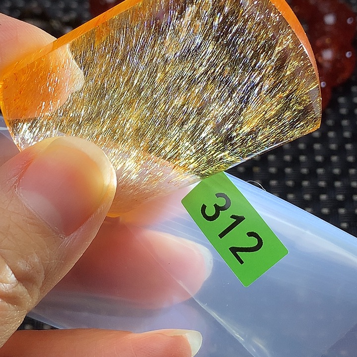 L***O非金属平安无事牌