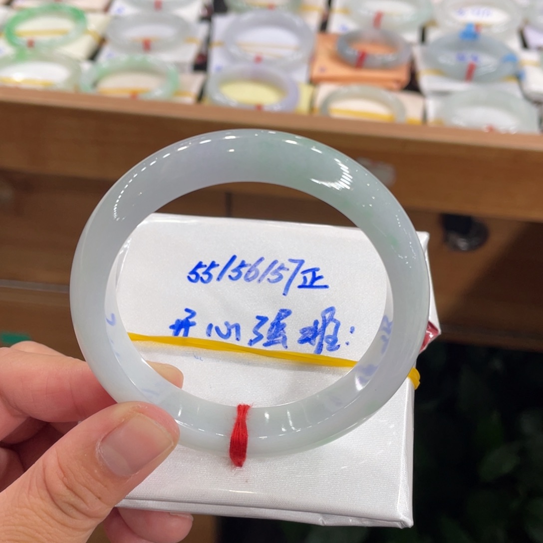 翡翠未镶嵌手镯缅甸翡翠天然翡翠