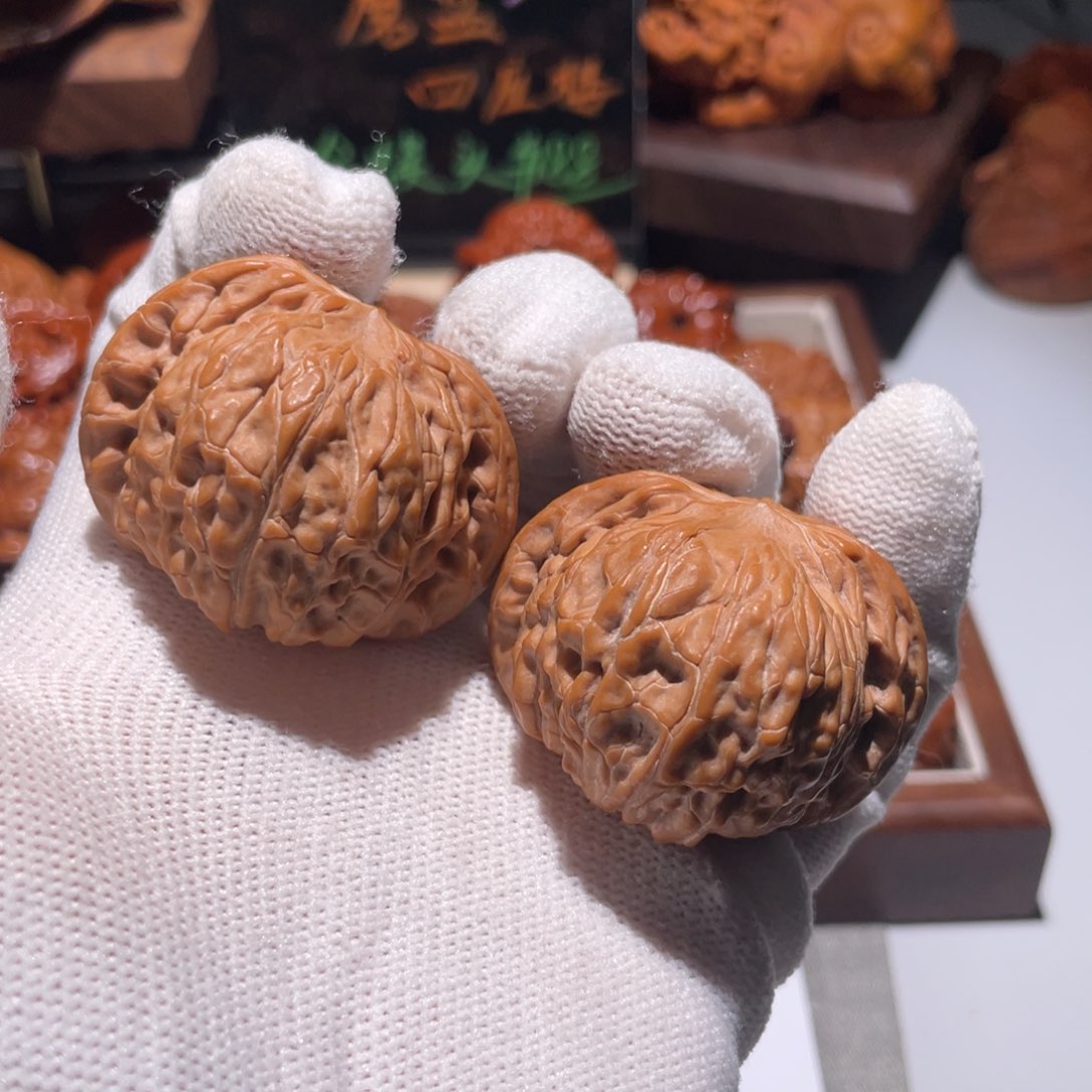 文玩核桃吊坠磨盘550976，4341