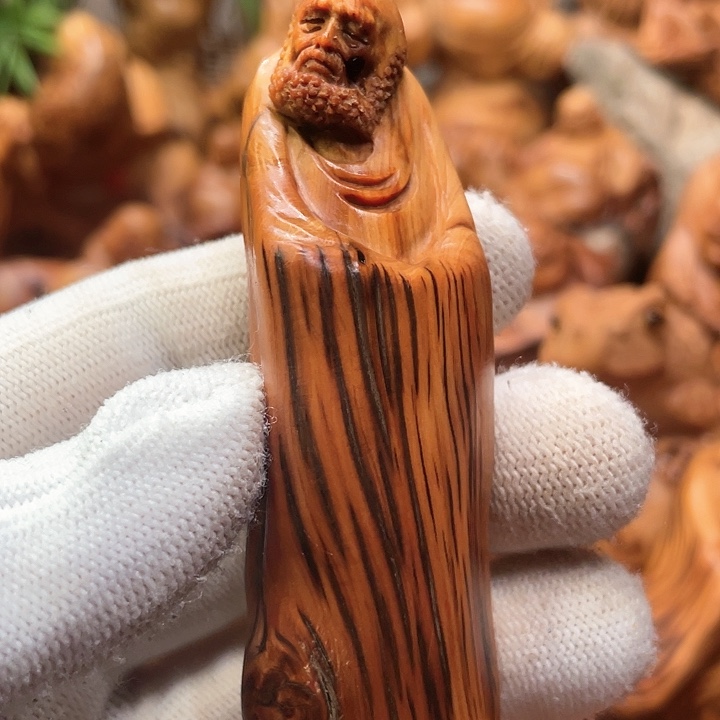 柏木（崖柏）Hhhvvjjjbb