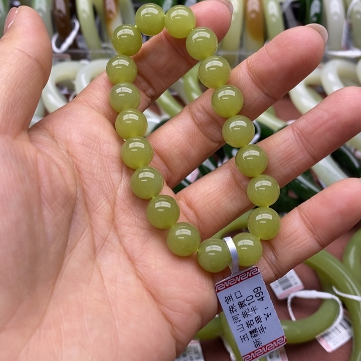 静***美和田玉未镶嵌手链卡10