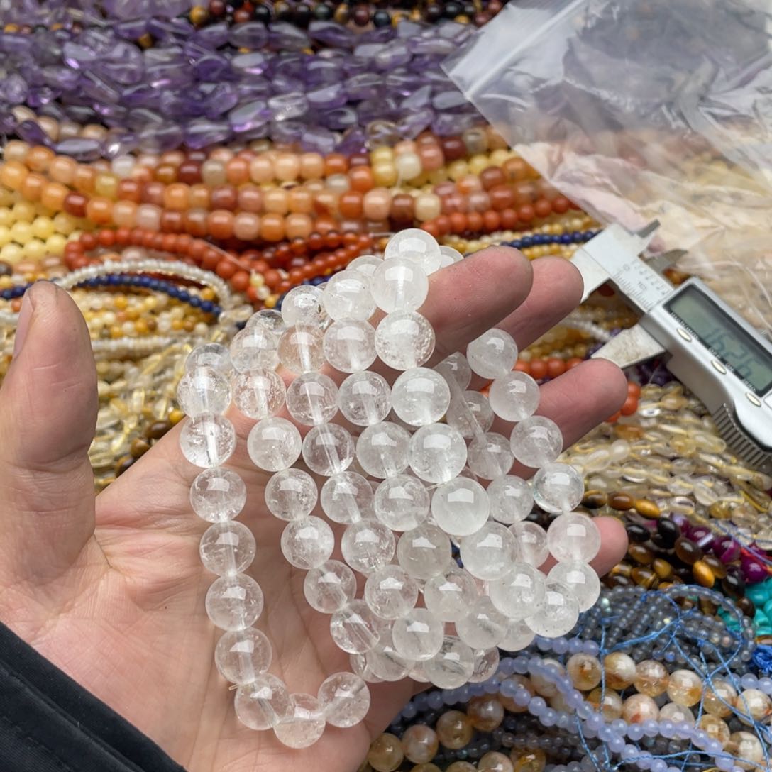玛瑙/玉髓珠宝半成品未镶嵌一条装11mm+白水晶手串