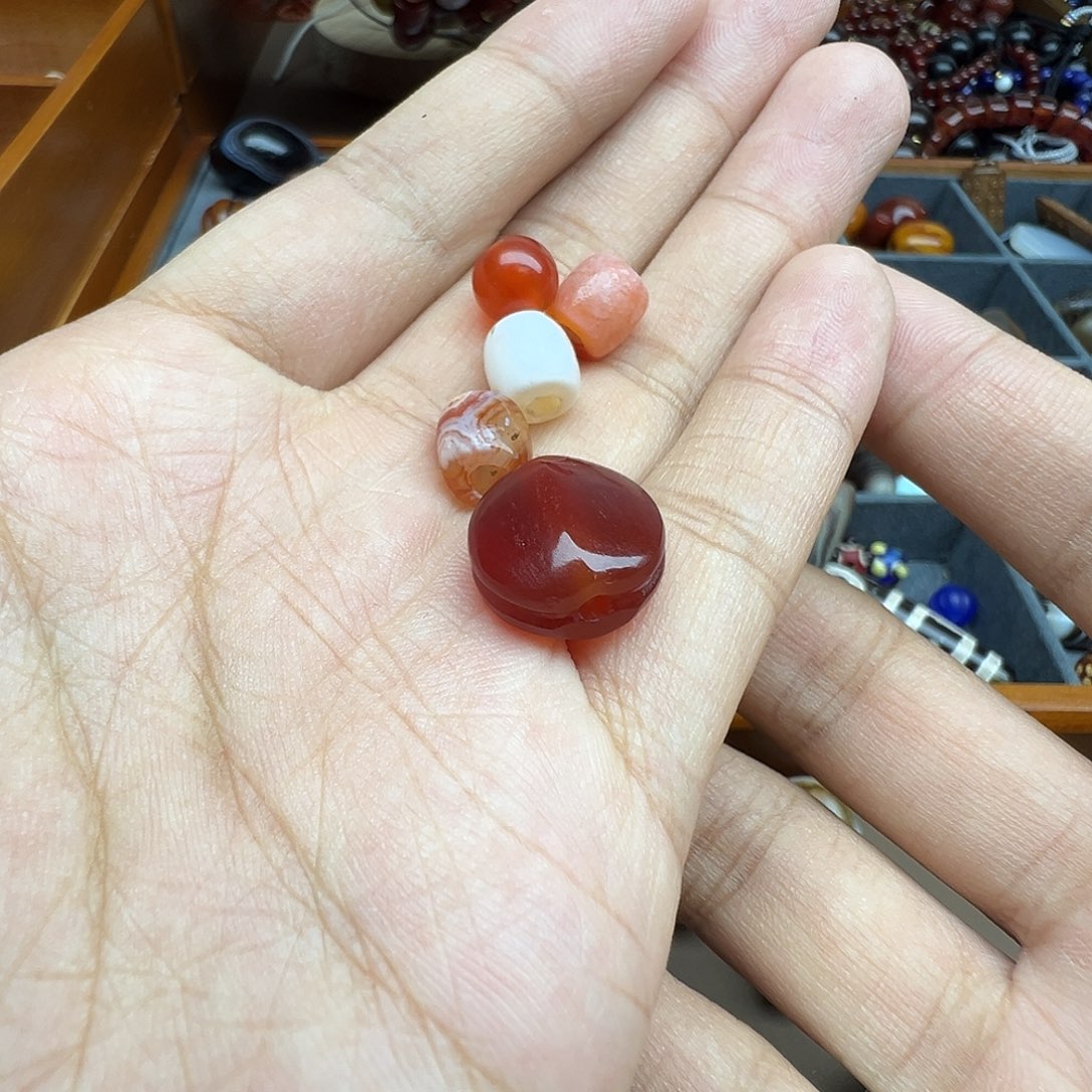 玛瑙/玉髓未镶嵌珠宝半成品