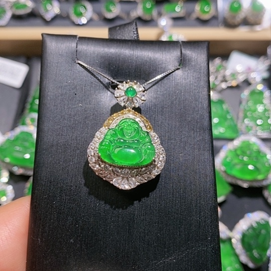 翡翠颈饰未镶嵌吊坠19