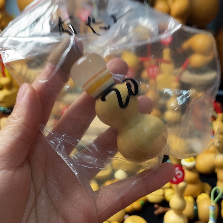 文雅葫芦吊坠尺寸约