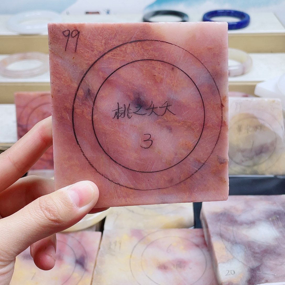 石英质玉手镯未镶嵌定制