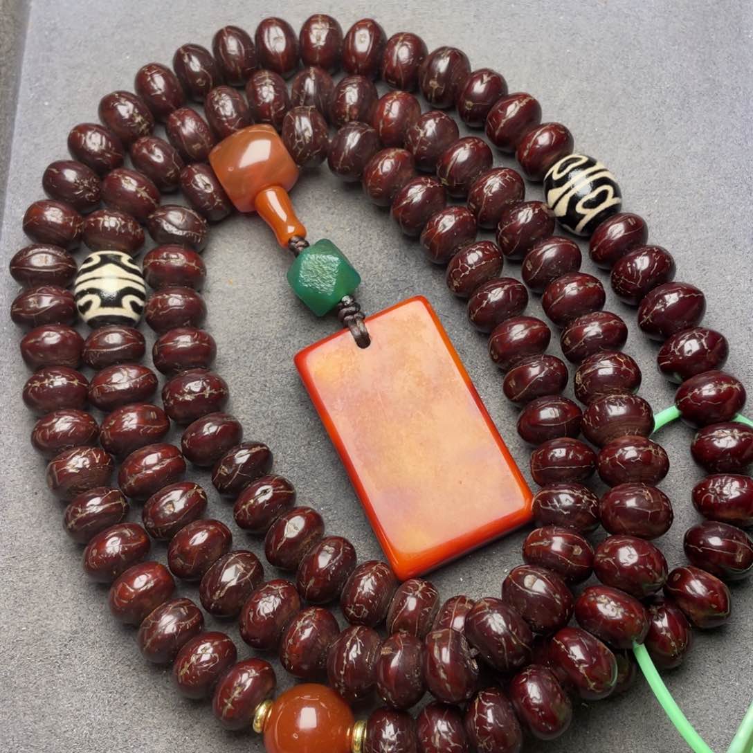 凤眼菩提吊坠凤眼