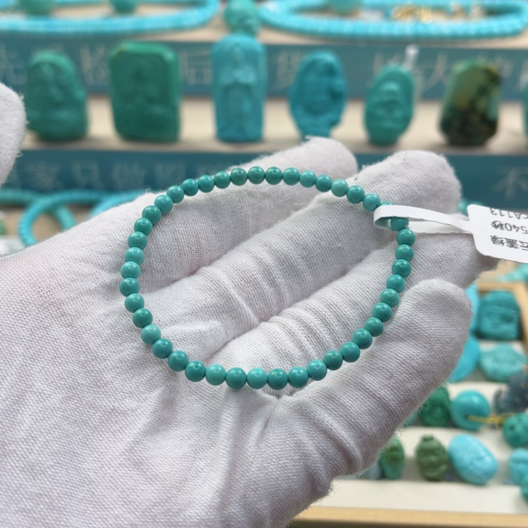 绿松石配饰未镶嵌