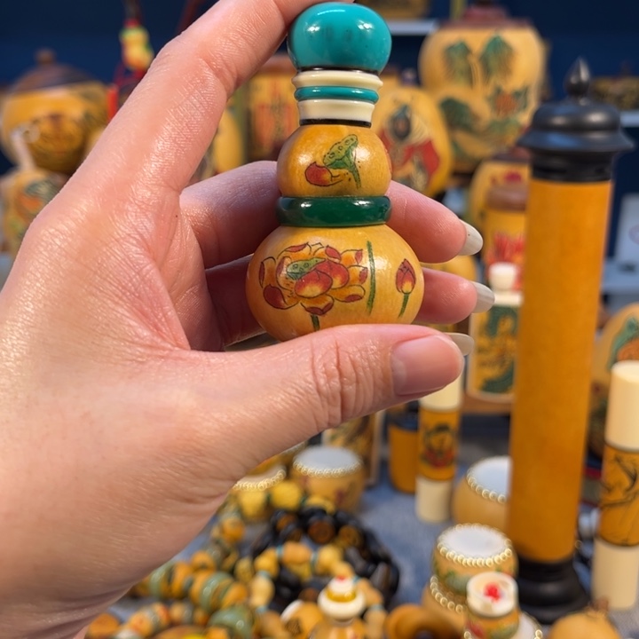 大叶紫檀（黑酸枝木类）