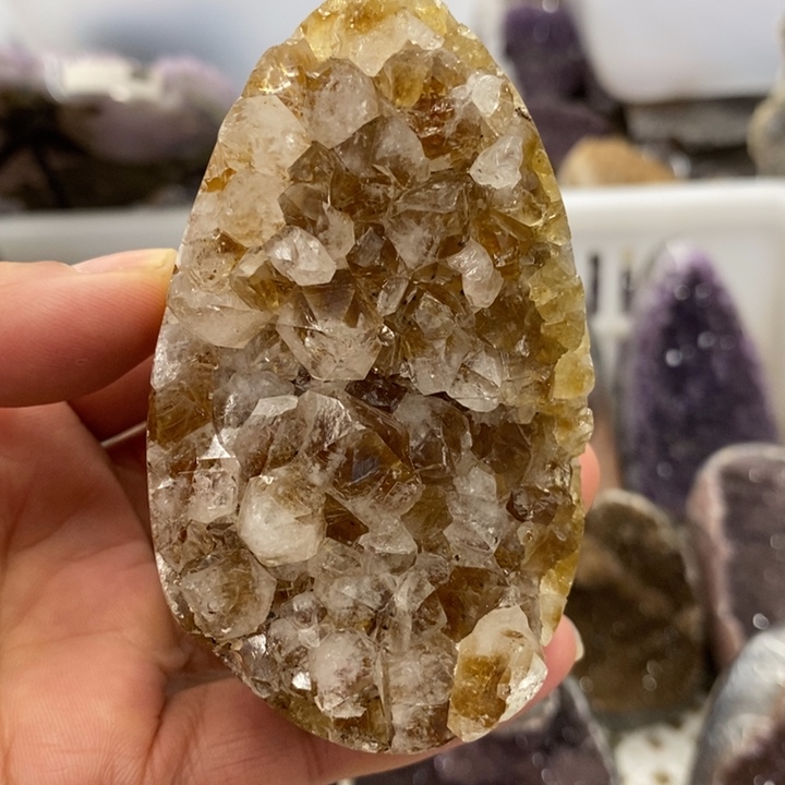 紫晶未镶嵌珠宝半成品